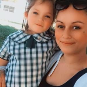 Meet your Posher, Taylah grace